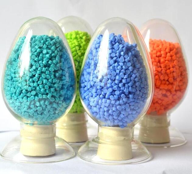 成人用品用TPE材料好還是硅膠材料好呢？